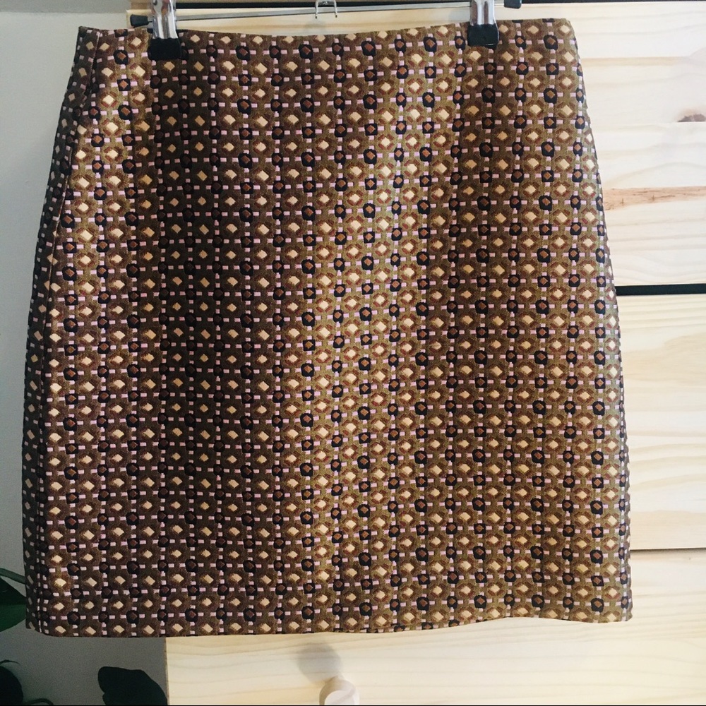 Patterned Ann Taylor skirt